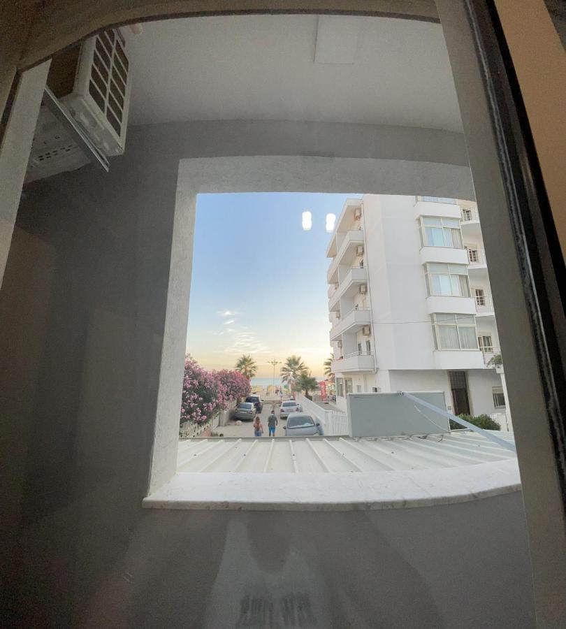 Flors Apartments Durres Bagian luar foto