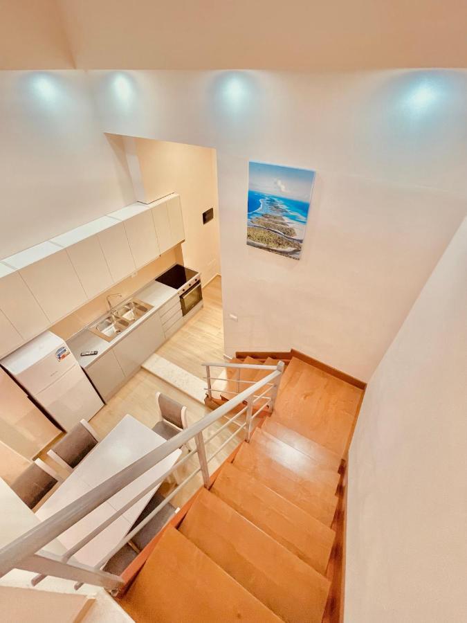 Flors Apartments Durres Bagian luar foto