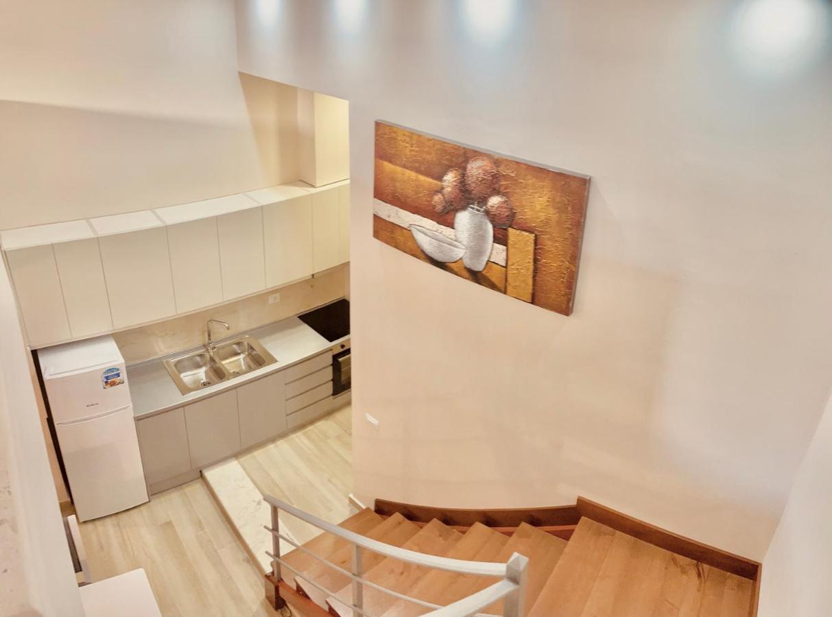 Flors Apartments Durres Bagian luar foto